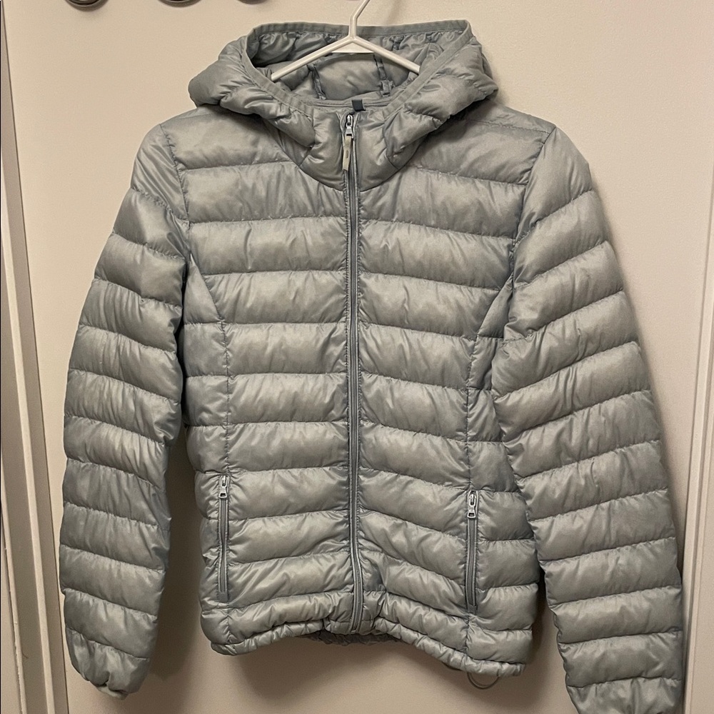 Women’s TNA Light Blue Botanie Super Light Jacket Size Medium